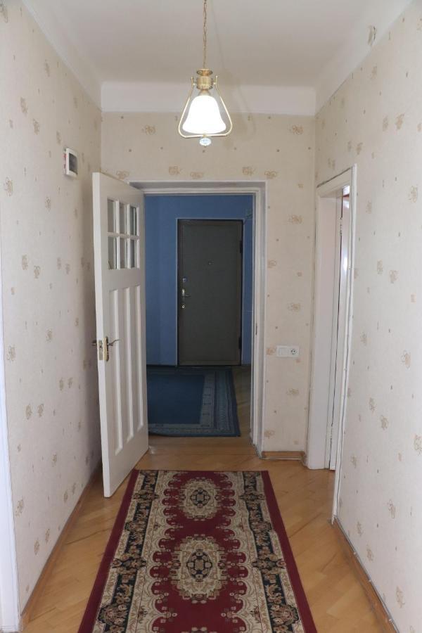 Апартаменты 100М2 В Малом Центре Еревана Exterior foto